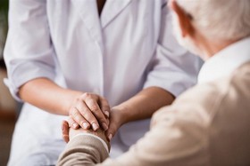 HLTOUT010 Communicate in complex situations to support health care